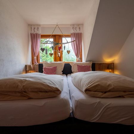 Zur Schmitte Bed & Breakfast Schmallenberg Ngoại thất bức ảnh