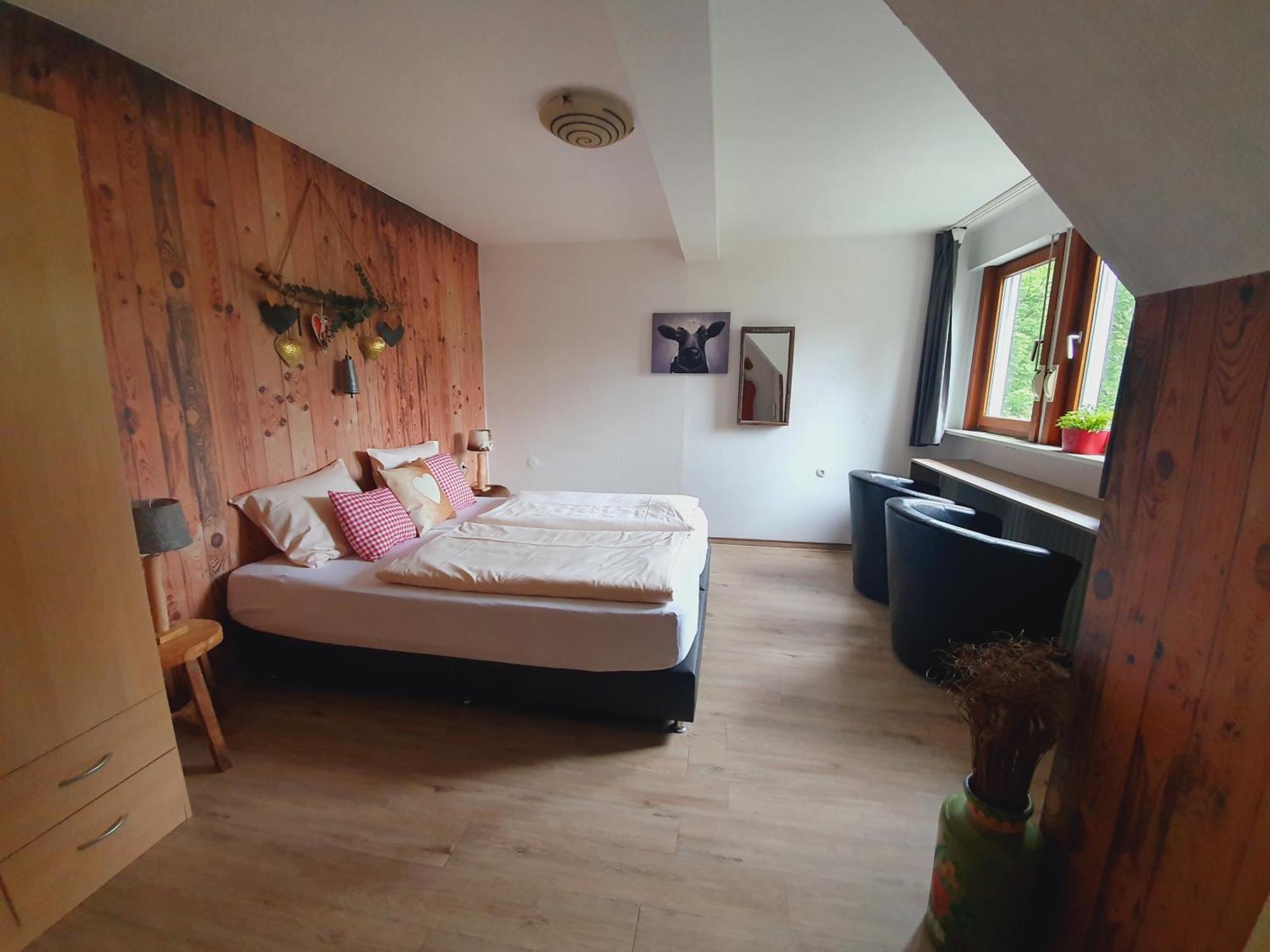 Zur Schmitte Bed & Breakfast Schmallenberg Ngoại thất bức ảnh
